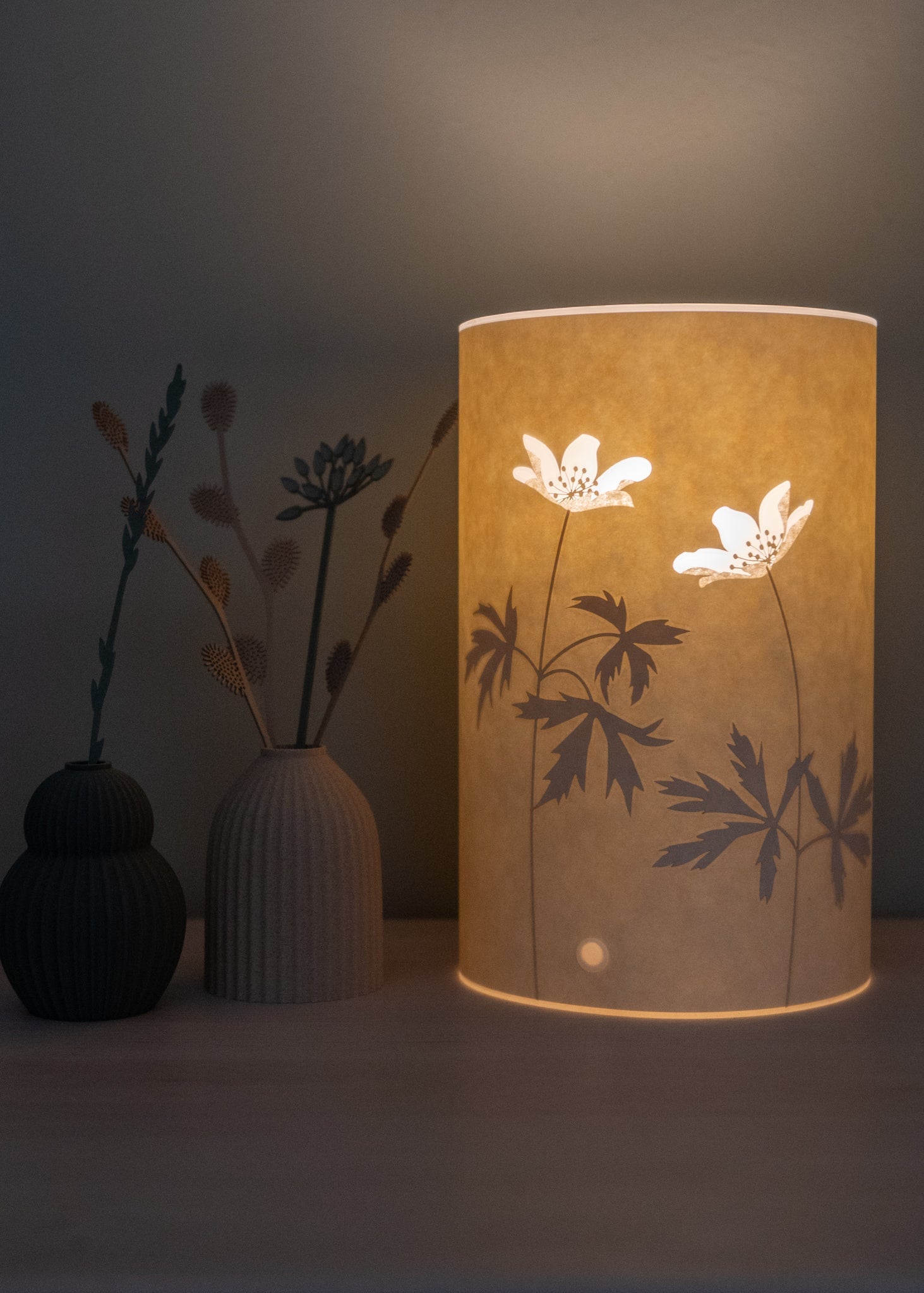 Mini Wood Anemone Table Lamp